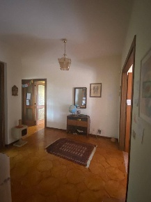 Foto Appartamento a San Benedetto del Tronto di 157 m² con 6 locali