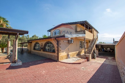 Foto Villa singola in via Luigi Volpicelli, Siracusa Belvedere - Tremmilia