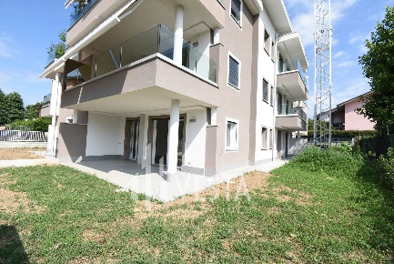 Foto Appartamento in Via Matteotti, Robbiate di 119 m² con 3 locali