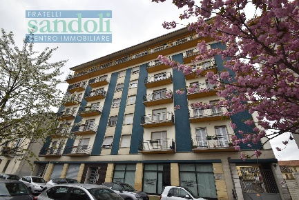 Foto Appartamento in Via Chivasso, Vercelli Semicentro di 100 m² in vendita