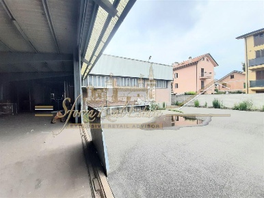 Foto Ufficio in Via luigi Cagnola, Seregno Consonno - Bivio di 4400 m²