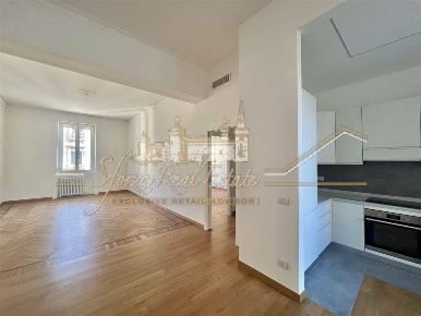 Foto Ufficio in P.zza S. Maria Beltrade, Milano Carrobbio di 210 m²