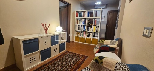 Foto Ufficio a Pisa San Francesco di 100 m² con 4 locali in affitto