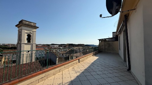 Foto Attico a Viareggio Centro di 88 m² con 5 locali in vendita