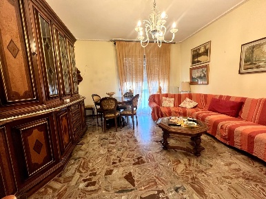 Foto Appartamento a Pontedera Oltrera di 115 m² con 5 locali in vendita