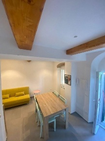 Foto Villa a schiera a Massa Centro di 80 m² con 4 locali in vendita