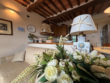 Foto Villa a schiera a Massarosa Piano di Mommio di 90 m² con 5 locali