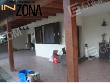 Foto Appartamento in Via Tulipani, Cerignola Centro di 187 m² con 4 locali