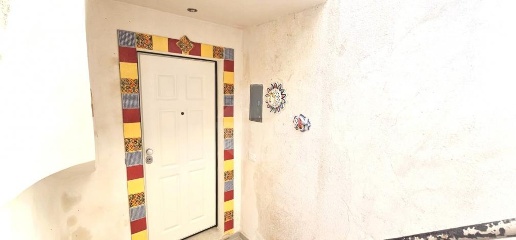 Foto Appartamento in Vico Burrone Malta, Pizzo Centro di 54 m² con 1 locali
