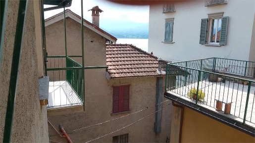 Foto Appartamento in Via Nigra, Ghiffa Centro di 98 m² con 3 locali