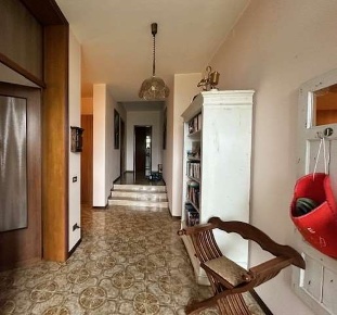 Foto Villa unifamiliare a Oderzo di 250 m² con 9 locali in vendita