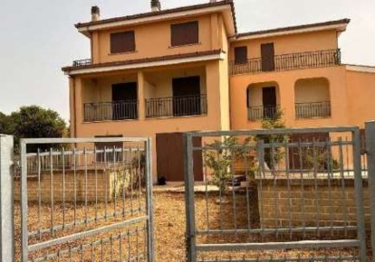 Foto Appartamento in Via Montagnano, Ardea Pescarella - Montagnano di Ardea