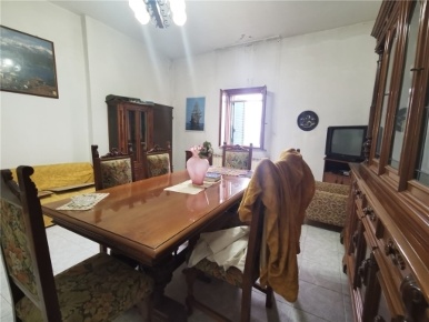 Foto Rustico in SAN ZIO, Cerreto Guidi Centro di 300 m² con 12 locali