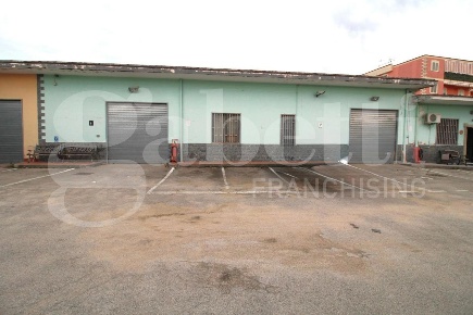 Foto Laboratorio in Via Filippo Brunelleschi 12, Casalnuovo di Napoli