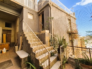 Foto Appartamento in Via Oblati 27, Agrigento Centro Storico di 70 m²
