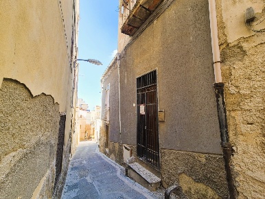 Foto Appartamento in Via Oblati 27, Agrigento Centro Storico di 173 m²