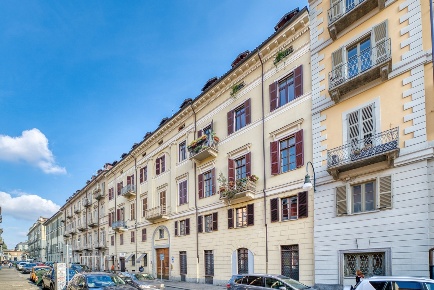 Foto Appartamento in Via Plana 7, Torino Via della Rocca di 66 m²