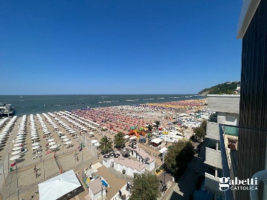 Foto Appartamento a Gabicce Mare Centro di 60 m² con 3 locali in vendita