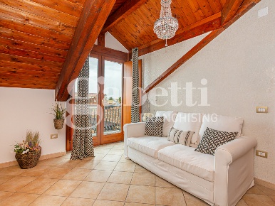 Foto Attico in Aldo Moro, Mugnano di Napoli Centro di 80 m² con 3 locali