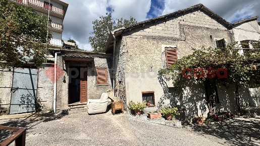 Foto Casa indipendente in Via Moretto snc, Torre Cajetani Torre Caietani