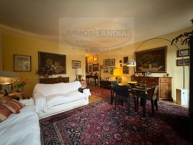 Foto Appartamento a Rodano Lucino Rodano di 126 m² con 4 locali in vendita