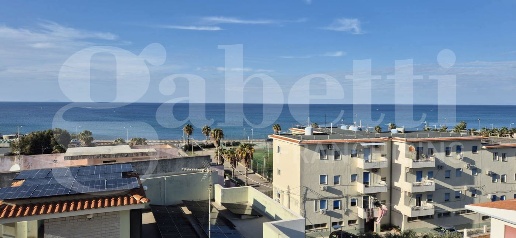 Foto Appartamento in Via Baronia 115, Villafranca Tirrena Centro di 130 m²