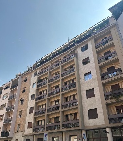 Foto Appartamento in Via Mussi 10, Milano Sempione di 90 m² con 3 locali