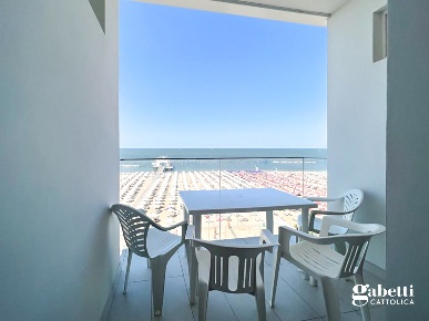 Foto Appartamento a Gabicce Mare Centro di 65 m² con 3 locali in vendita
