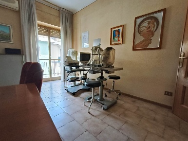 Foto Appartamento in Via Zingarelli  1, Catania di 105 m² con 4 locali