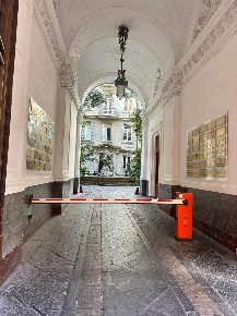 Foto Ufficio a Napoli Chiaia di 20 m² con 1 locali in affitto