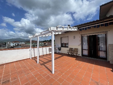 Foto Appartamento a Licciana Nardi Masero di 140 m² con 5 locali in affitto