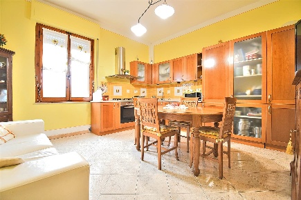 Foto Appartamento in Via Cassia Nord, Monteriggioni Castellina Scalo