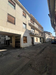 Foto Appartamento a Vigevano Corso Torino di 255 m² con 7 locali in vendita