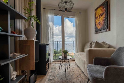 Foto Appartamento a Cefalù Sant'ambrogio di 86 m² con 5 locali in vendita