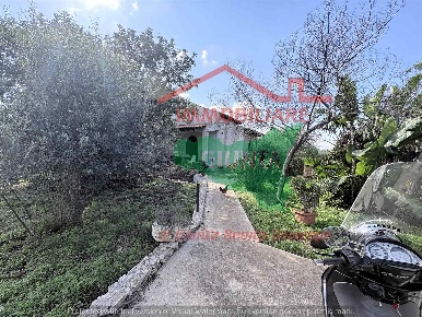 Foto Villa unifamiliare a Cinisi di 90 m² con 2 locali in vendita