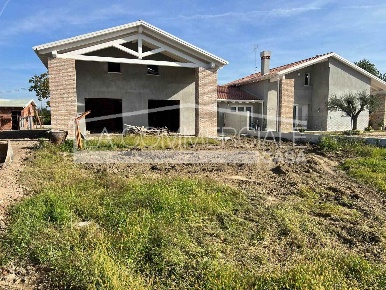 Foto Villa bifamiliare a Quarto d'Altino di 200 m² con 7 locali in vendita
