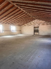 Foto Magazzino a Pistoia Centro Storico di 500 m² in vendita