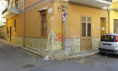 Foto Appartamento in -, Villabate di 80 m² con 3 locali in affitto