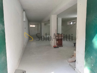 Foto Magazzino in Strada Comunale Guantai Ad Orsolone, Napoli Camaldoli