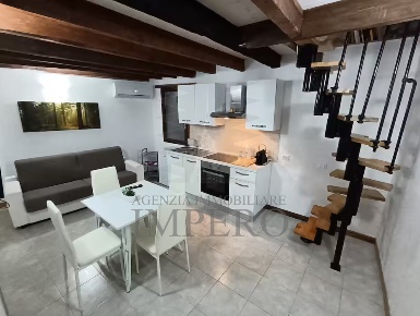 Foto Appartamento in Via San Bartolomeo 15a, Apricale Centro di 41 m²