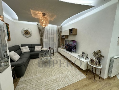 Foto Appartamento in Corso Limone Piemonte 10, Ventimiglia di 130 m²