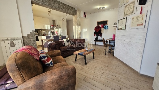 Foto Appartamento a Arcola Centro di 83 m² con 3 locali in affitto