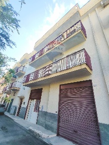 Foto Appartamento in Strada Provinciale Settembrini, Bitritto di 120 m²