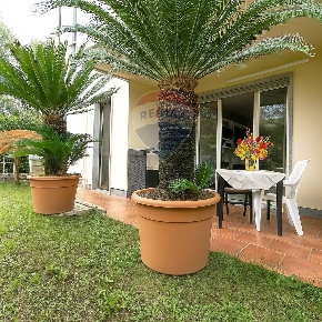 Foto Appartamento in via don mauro bonzi, Desio di 100 m² con 3 locali