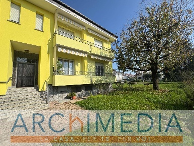 Foto Appartamento in Via Marco Polo, Malnate San Salvatore di 95 m²