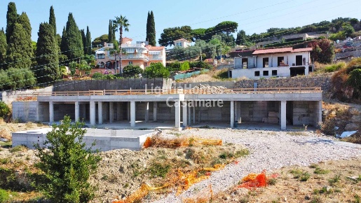 Foto Villa singola in Via dei colli, Bordighera Zona Collinare di 350 m²