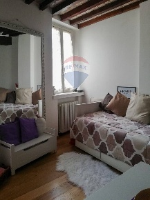 Foto Appartamento in VIA SAFFI, Parma Centro Storico di 33 m² con 1 locali