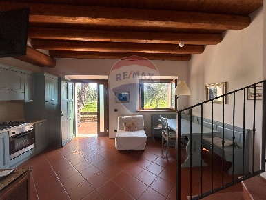 Foto Appartamento in Via Ronchi, Padenghe sul Garda di 65 m² con 2 locali