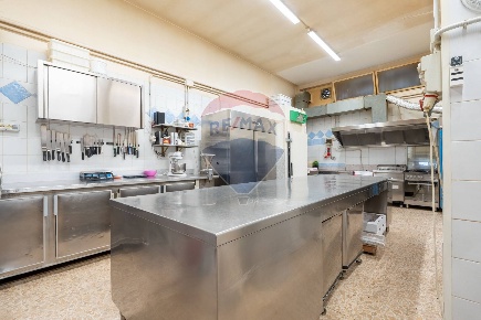 Foto Attività commerciale a Cagliari Is Mirrionis di 130 m² con 2 locali