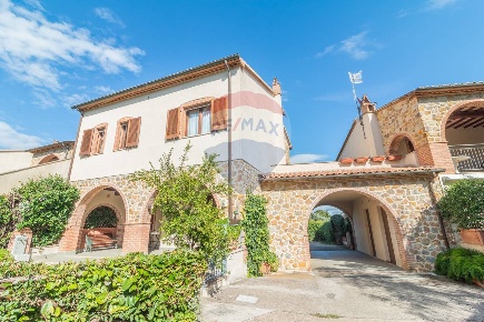 Foto Appartamento in Madonna del Cavalluzzo, Manciano Montemerano di 81 m²